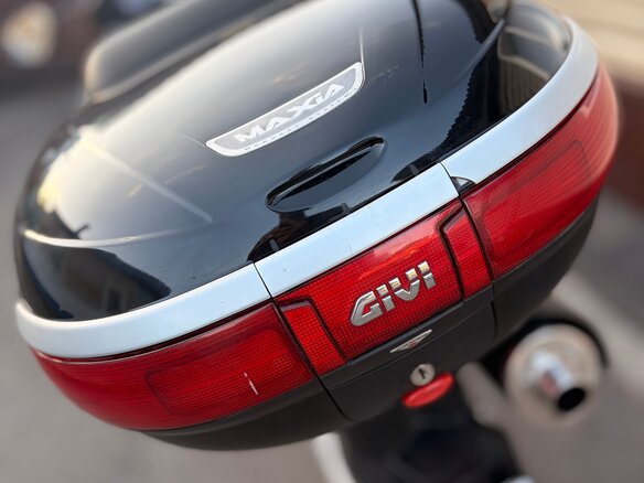 2004 Suzuki V-Strom DL 650, чёрный, 365000 рублей - вид 5