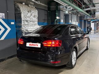 2013 Volkswagen Jetta VI, чёрный, 970000 рублей, вид 4