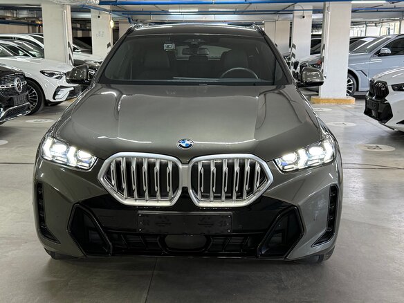 2024 BMW X6 40i III (G06) Рестайлинг, зелёный, 15795000 рублей - вид 2