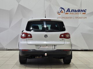 2008 Volkswagen Tiguan I, белый, 680000 рублей, вид 4