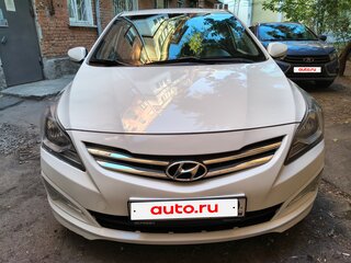 2015 Hyundai Solaris I Рестайлинг, белый, 1050000 рублей, вид 1