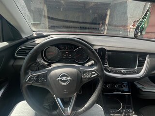 2018 Opel Grandland I (X), красный, 1450000 рублей, вид 3