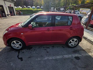2006 Suzuki Swift III, красный, 260000 рублей, вид 3