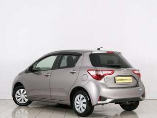 2018 Toyota Vitz III (XP130) Рестайлинг, коричневый, 899000 рублей, вид 4