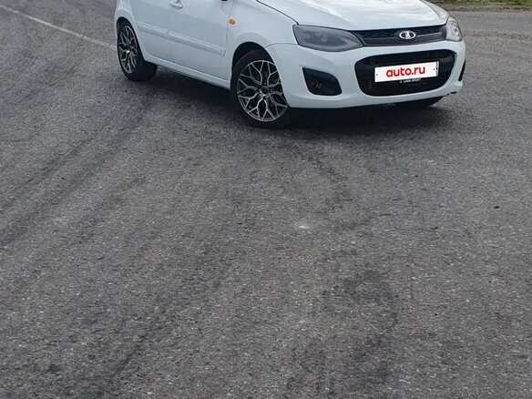 2013 Lada (ВАЗ) Kalina II, белый, 565000 рублей