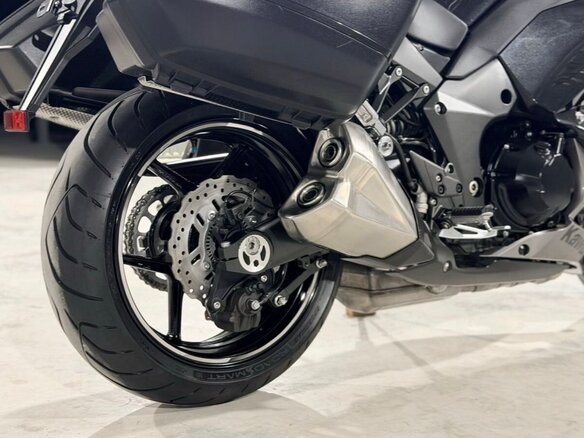 2017 Kawasaki Ninja 1000, серый, 1050000 рублей - вид 13