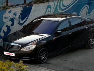2005 Mercedes-Benz S-Класс 550 Long V (W221), чёрный, 1100000 рублей, вид 2