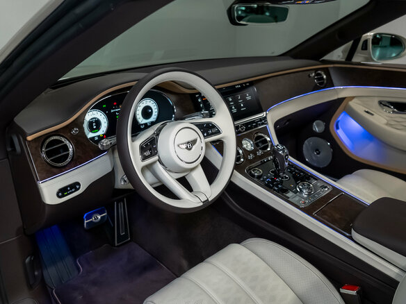 2025 Bentley Continental GT Speed IV, серый, 48865000 рублей - вид 26