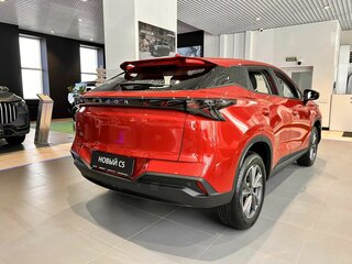 2026 Omoda C5 II, красный, 2779000 рублей, вид 4