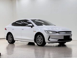 2023 BYD Qin Plus EV 500 I, белый, 1671009 рублей, вид 3