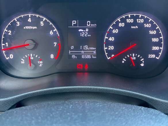 2018 Hyundai Solaris II, чёрный, 1000000 рублей - вид 7