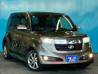 2013 Toyota bB II Рестайлинг, зелёный, 690999 рублей, вид 1