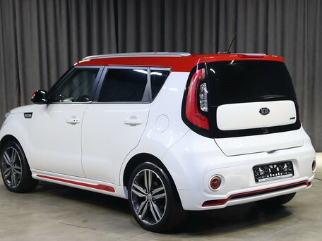 2018 Kia Soul II Рестайлинг, белый, 1499000 рублей, вид 4