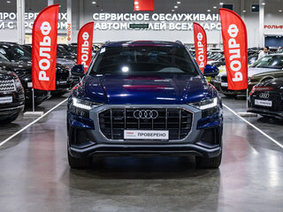 2018 Audi Q8 55 TFSI I (4M), синий, 4995000 рублей, вид 3