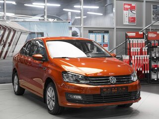 2018 Volkswagen Polo V Рестайлинг, оранжевый, 1149000 рублей, вид 3