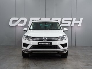 2015 Volkswagen Touareg II Рестайлинг, белый, 2599000 рублей, вид 3