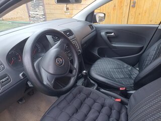 2016 Volkswagen Polo V Рестайлинг, серый, 1050000 рублей, вид 4