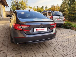 2018 Honda Accord X, серый, 2000000 рублей, вид 4