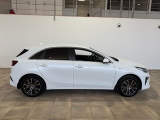 2018 Kia Ceed III, белый, 1800000 рублей, вид 5