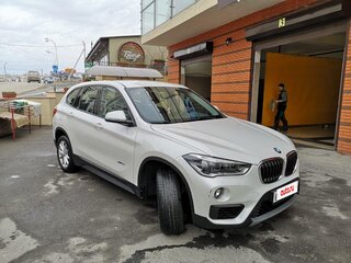 2017 BMW X1 18i sDrive II (F48), белый, 2227000 рублей, вид 2