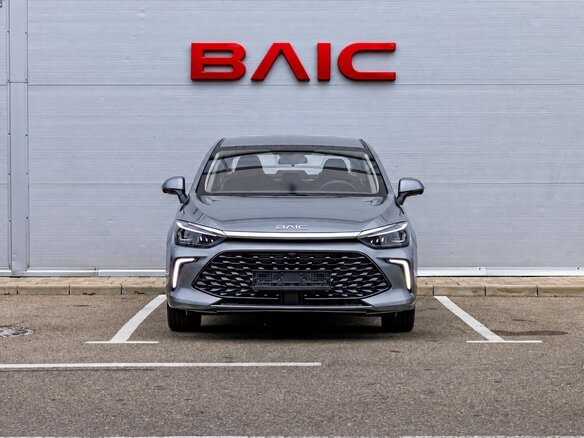 2025 BAIC U5 Plus, серый, 2556000 рублей - вид 1