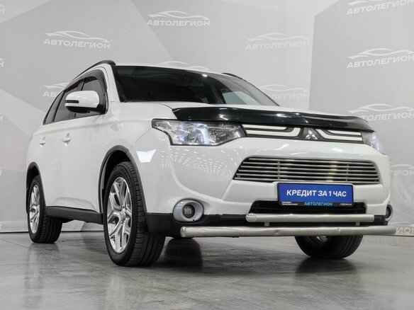 2012 Mitsubishi Outlander III, белый, 1249000 рублей - вид 23