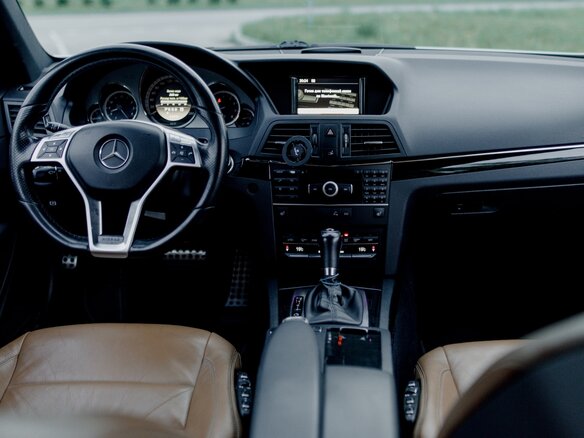 2012 Mercedes-Benz E-Класс 200 7G-Tronic IV (W212, S212, C207), белый, 1399000 рублей - вид 16