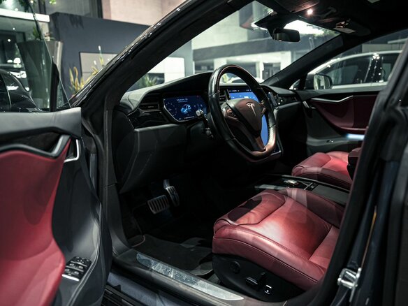 2019 Tesla Model S Performance I Рестайлинг, серый - вид 17
