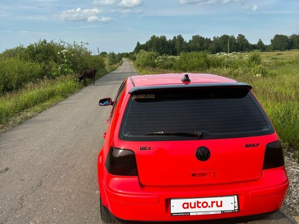 1998 Volkswagen Golf IV, красный, 666666 рублей - вид 6