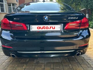 2017 BMW 5 серии 520d xDrive VII (G30/G31/G38), чёрный, 3050000 рублей, вид 4