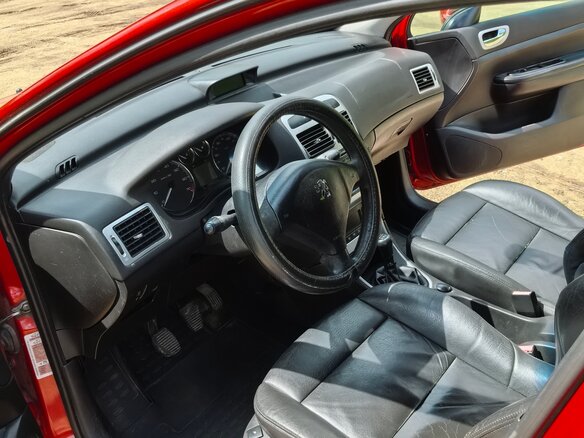 2007 Peugeot 307 I Рестайлинг, красный, 320000 рублей - вид 7