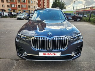 2022 BMW X7 40i I (G07), серый, 9100000 рублей, вид 3