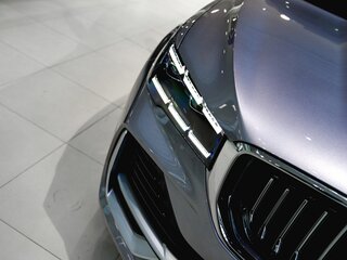 2026 Geely Monjaro I Рестайлинг, серебристый, 4954990 рублей, вид 2