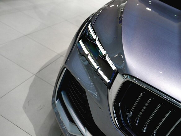 2026 Geely Monjaro I Рестайлинг, серебристый, 4954990 рублей - вид 1