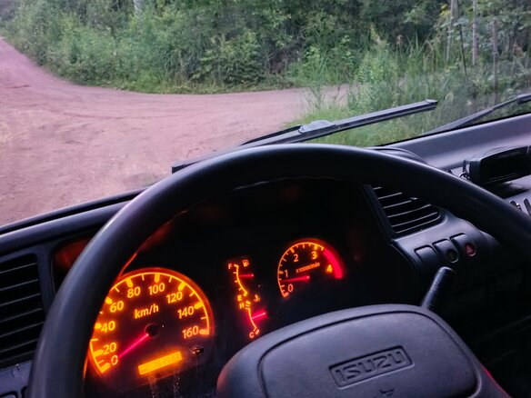 2009 Isuzu Elf (N-series), белый, 700000 рублей - вид 6