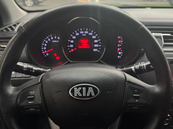 2012 Kia Rio 5-speed III, синий, 680000 рублей - вид 10