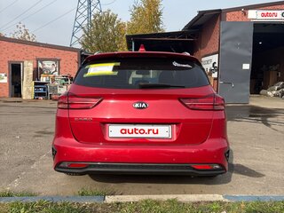 2021 Kia Ceed III, красный, 1790000 рублей, вид 2