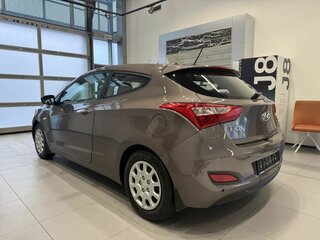 2013 Hyundai i30 II, коричневый, 930000 рублей, вид 4