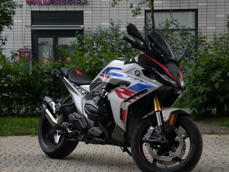 2025 BMW R 1300 RS, белый, 2250000 рублей, вид 2