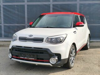 2016 Kia Soul II Рестайлинг, белый, 1750000 рублей, вид 3