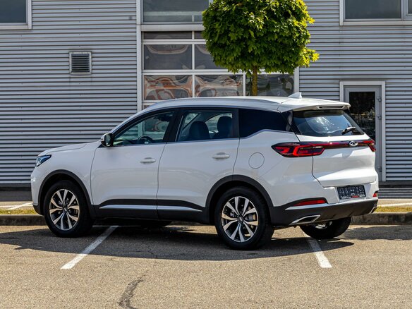 2023 Chery Tiggo 7 Pro I, белый, 1095000 рублей - вид 3