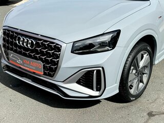 2025 Audi Q2 35 TFSI I Рестайлинг, серый, 3395000 рублей, вид 4