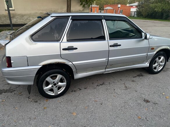 2007 Lada (ВАЗ) 2114, серебристый, 120000 рублей - вид 2
