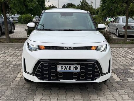 2022 Kia Soul III Рестайлинг, белый, 1950000 рублей, вид 2