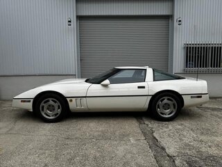 1988 Chevrolet Corvette C4, белый, 6300000 рублей, вид 2
