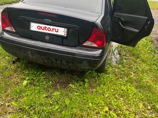 2002 Ford Focus I (North America), чёрный, 170000 рублей, вид 3