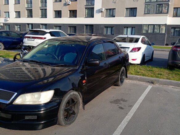 2000 Mitsubishi Lancer Cedia IX, чёрный, 420000 рублей - вид 5