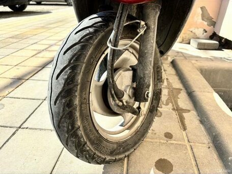 2012 Yamaha Jog, пурпурный, 59000 рублей, вид 4