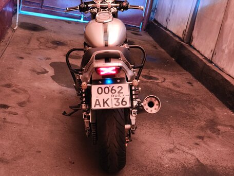 1998 Honda X4, серебристый, 415000 рублей, вид 5