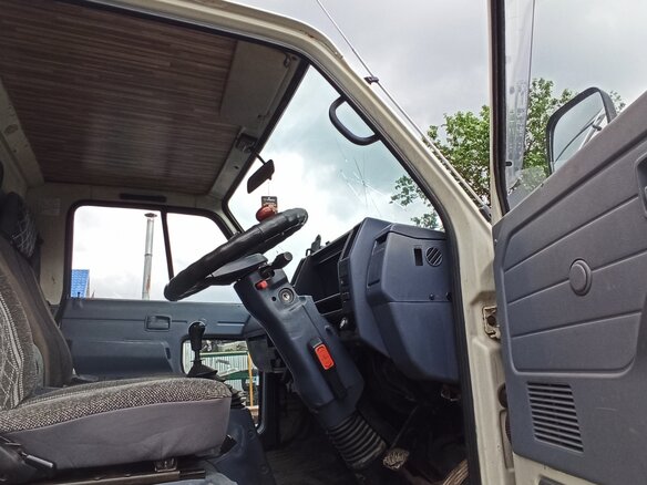 1991 Isuzu Elf (N-series), белый, 465000 рублей - вид 13